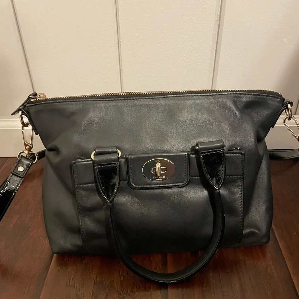 Kate Spade Crossbody Purse - Picture 2 of 6